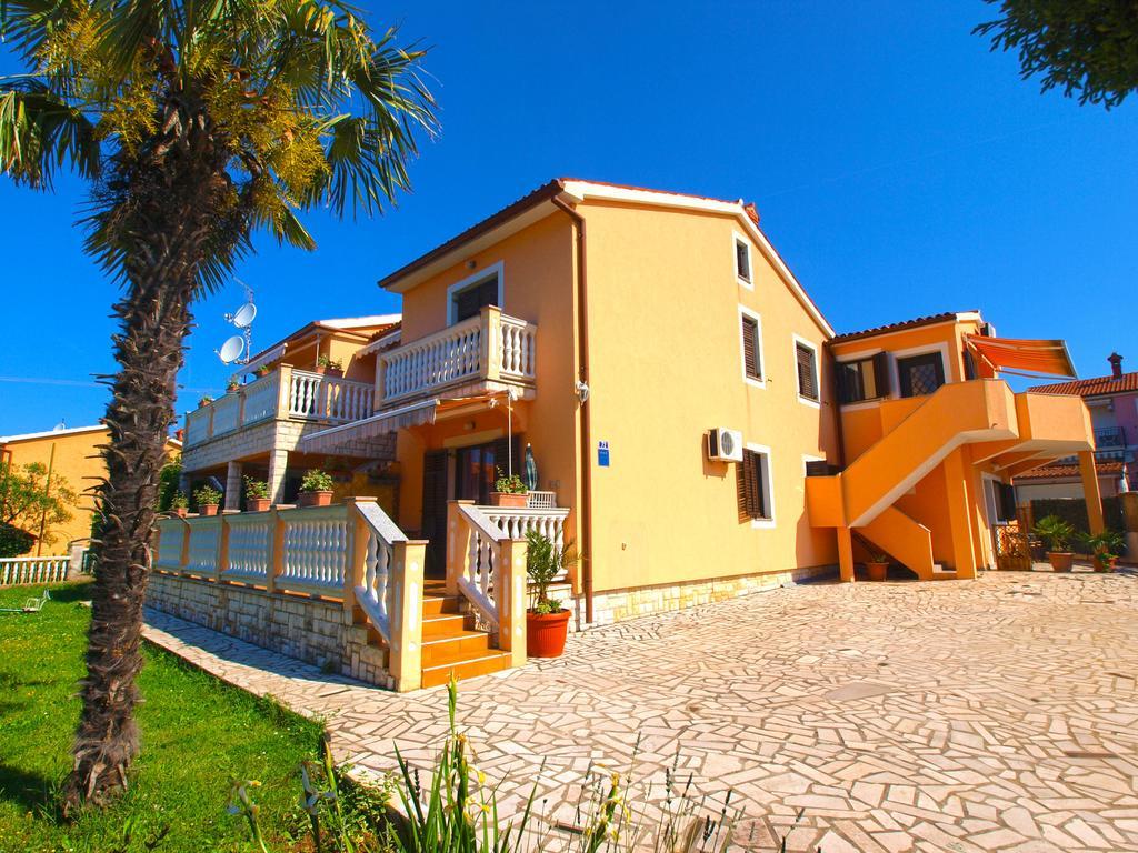 Apartments Orange 768 Fažana Exteriér fotografie